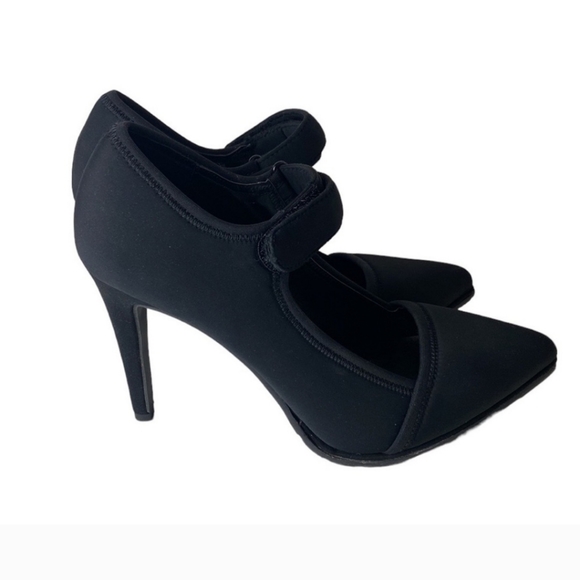 Kenneth Cole New York Shoes - Kenneth Cole bee honest sporty pumps